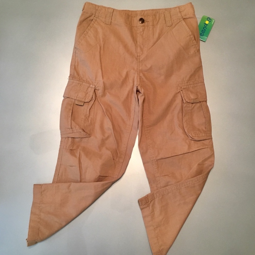 NWT: greendog Adjustable Waist Tan Cargo Pants
